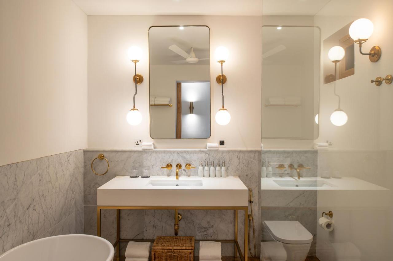 The Charleston Hotel กอลล์ ภายนอก รูปภาพ
